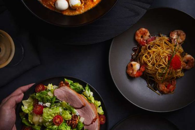 One Farrer Hotel  Dining
