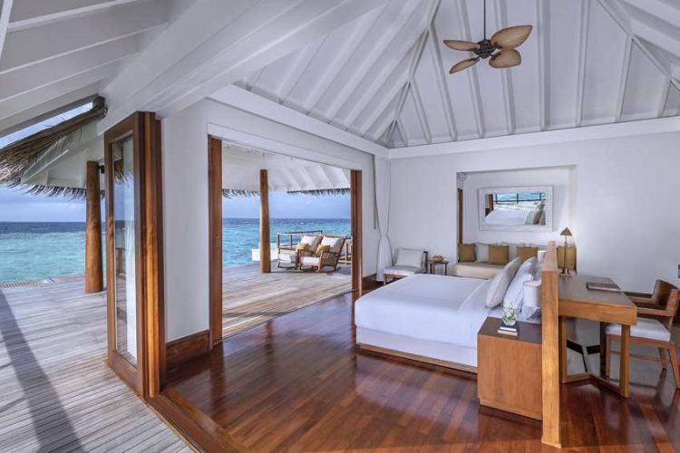 King bedroom and ocean view in residence