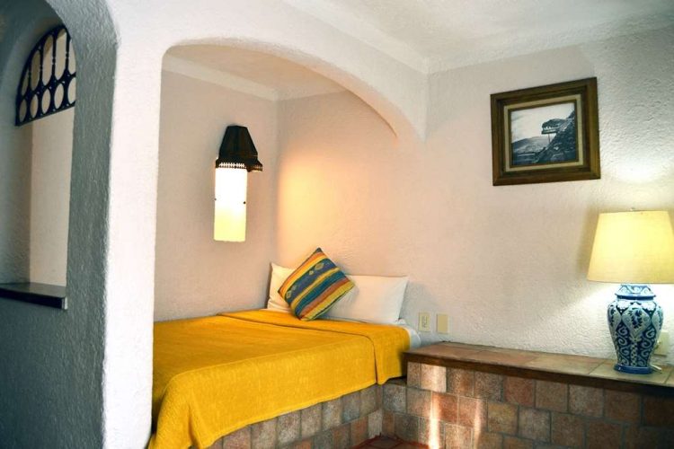 habitacion estandar hotel villas teotihuacan standard room