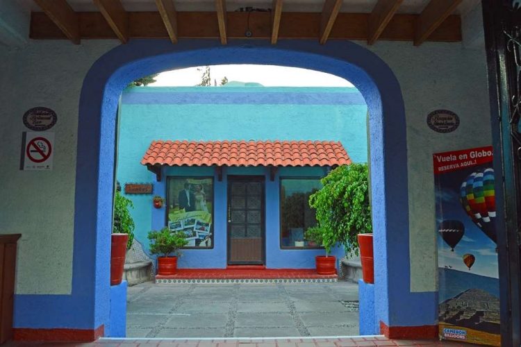patio frontal hotel villas teotihuacan front patio